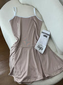 Vestido com shortinho por baixo