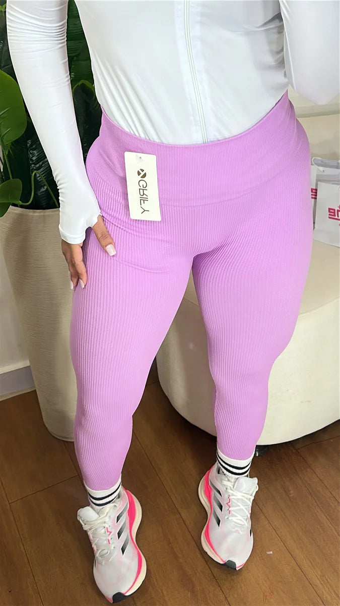 Calça canelada